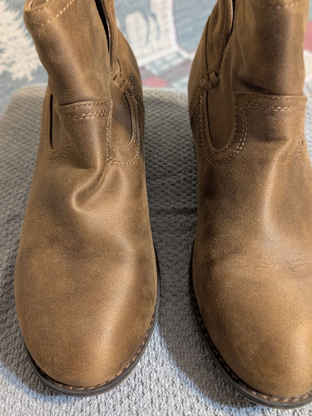 True Craft Tan Brown Chelsea-Style Ankle Boots